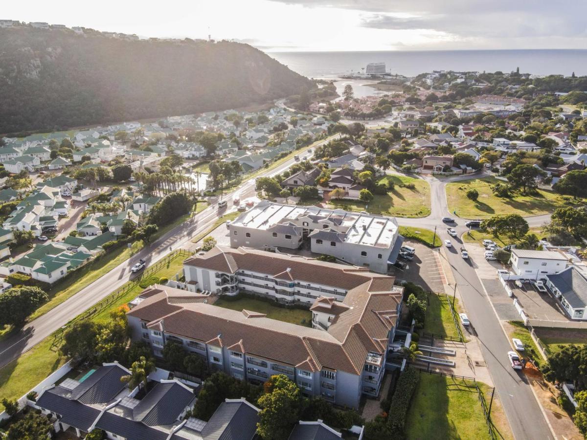 Two Greenpoint Mews With Back Up Power For Loadshedding Plettenberg Bay Exterior foto